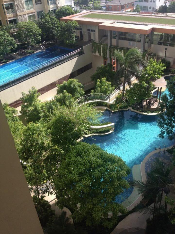 อพาร์ทเม้น Centric 2bedrooms And 2 Bathrooms *